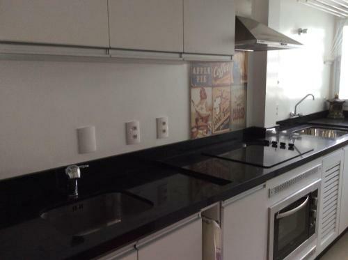 Apartamento Confort�vel Pr�ximo Ao Shopping Beira Mar