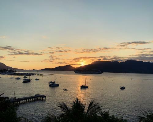 Apartamento Suite Queen Centro Hist�rico - Vila Ilhabela