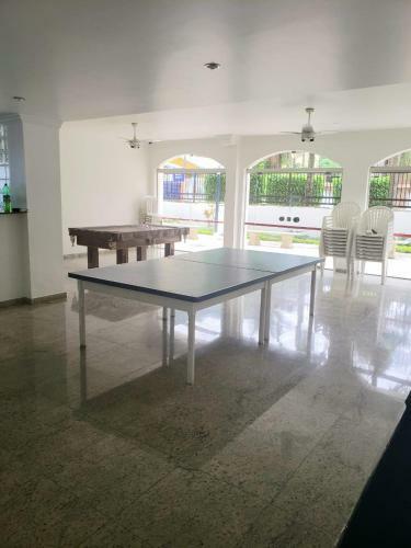 Apartamento 2 Quartos Na Praia Enseada Do Guaruj�-sp