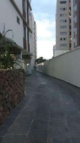Apartamento 2 Quartos Na Praia Enseada Do Guaruj�-sp