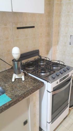 Apartamento Pitangueiras 7 Pessoas / 200 Mts Da Praia