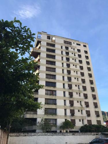 Apartamento Pitangueiras Exclusivo Com Piscina Na Sacada