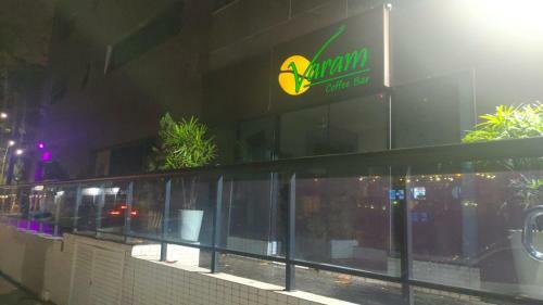 Apartamento Guaruj� Pitangueiras Flat Capitania Varam