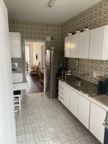 Apartamento No Guaruj� - Praia de Pitangueiras