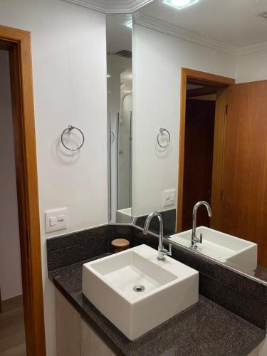 Apartamento Flat Capit�nia Varam Praia de Pitangueiras Ap 53
