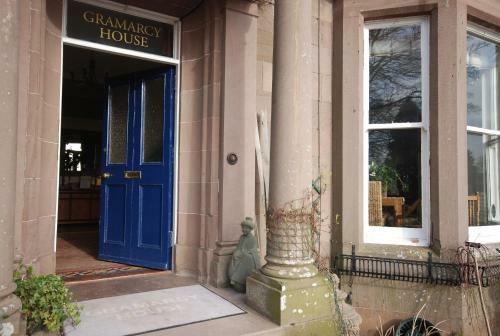 Bed & Breakfast Gramarcy House