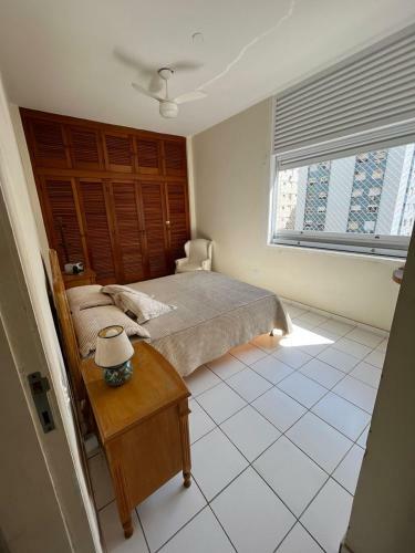 Apartamento Na Rua Da Praia Com Vista Para O Mar