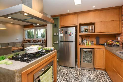 Rosa Casa Dos Pinheiros