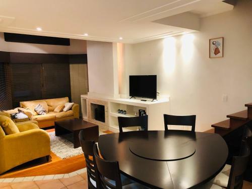 Apartamento Duplex 3 Quartos Com Sacada