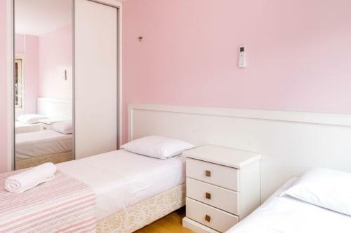 Apartamento Espa�o E Conforto, 3 Quartos, No Centro De Gramado