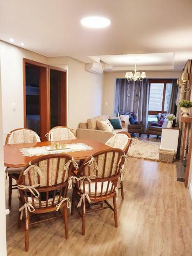 Apartamento Apt No Centro de Gramado. Novo, Lindo E Rom�ntico!