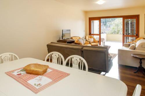 Apartamento Amplo E Decorado Na Avenida Das Hort�nsias