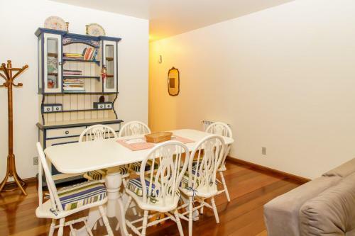 Apartamento Amplo E Decorado Na Avenida Das Hort�nsias