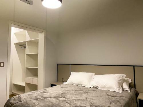 Apartamento Duplex Com 03 Suites Em Gramado