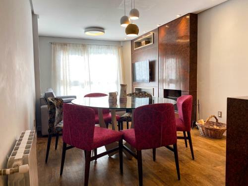Apartamento Duplex Com 03 Suites Em Gramado