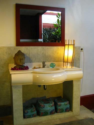 Villa Shantitara Bungalows