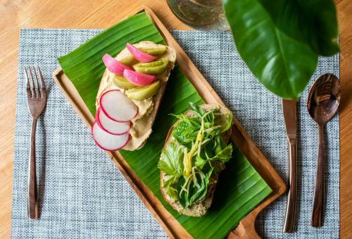 Bed & Breakfast Pinkprivate Sanur - Cool Adults Only