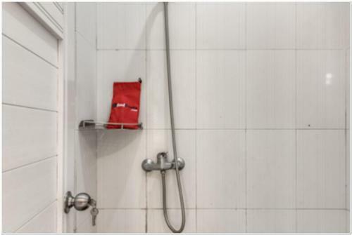 Hostal Reddoorz Near Ramai Mall Malioboro