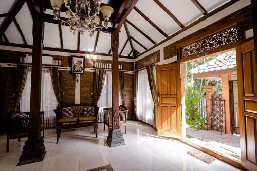 Homestay Girly