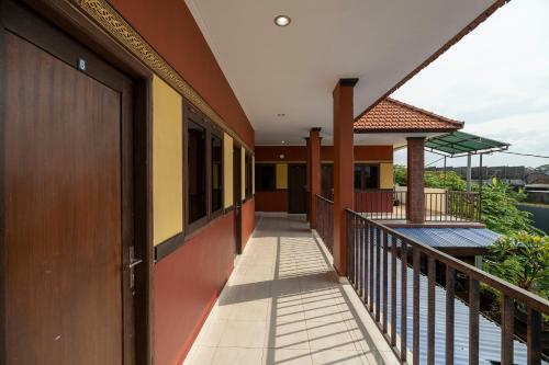 Hotel Oyo 636 Apartmen Kak Okoh