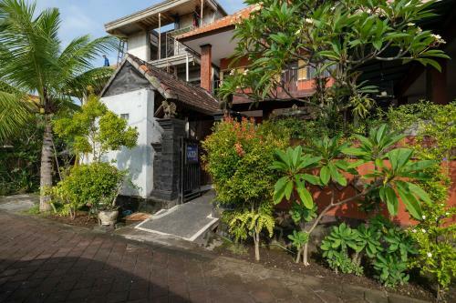 Hotel Oyo 636 Apartmen Kak Okoh