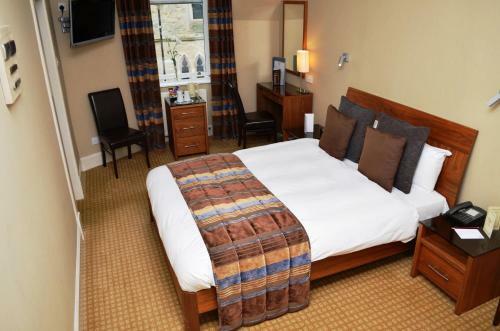 Royal Hotel