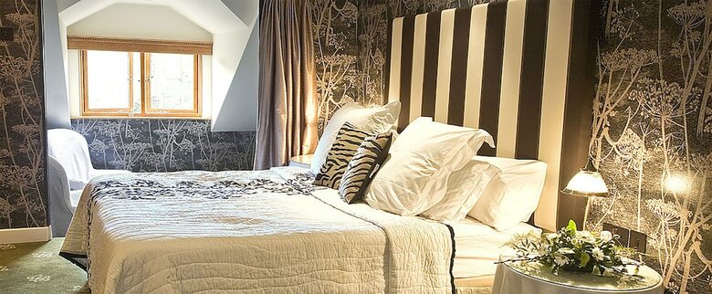 Gibbon Bridge Hotel
