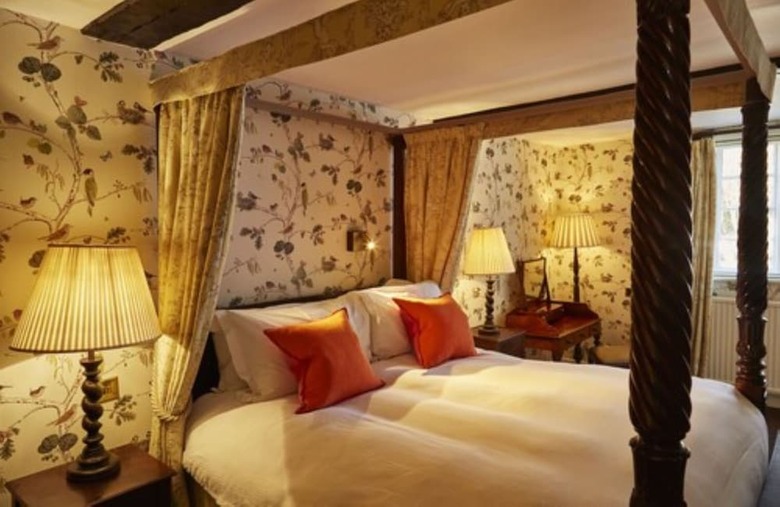 Ockenden Manor Hotel & Spa