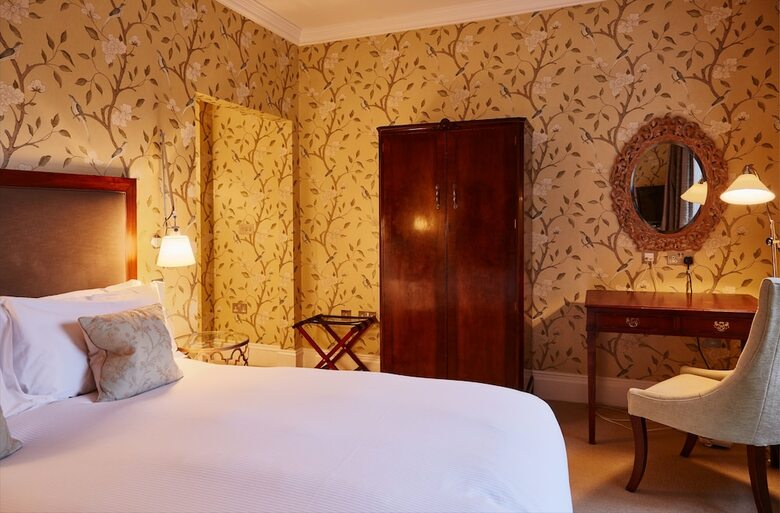 Ockenden Manor Hotel & Spa