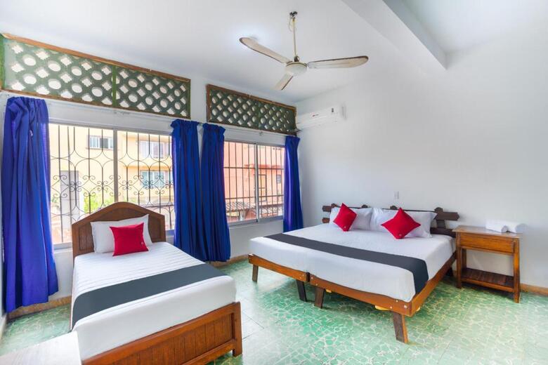 Hotel Adelita