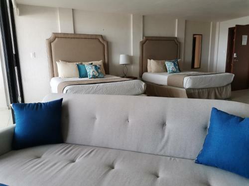 Hotel Condominios San Carlos