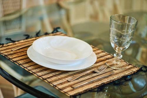 Apartamento 2-unit Deal In Beachfront Complex Charming Private Terrace Wonderful Pool View For Large Groups