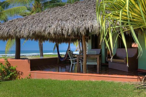 Hotel The Resort At Majahua Palms
