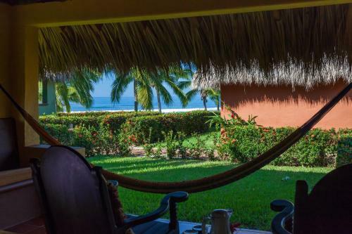 Hotel The Resort At Majahua Palms