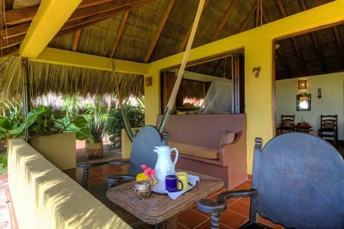 Hotel The Resort At Majahua Palms
