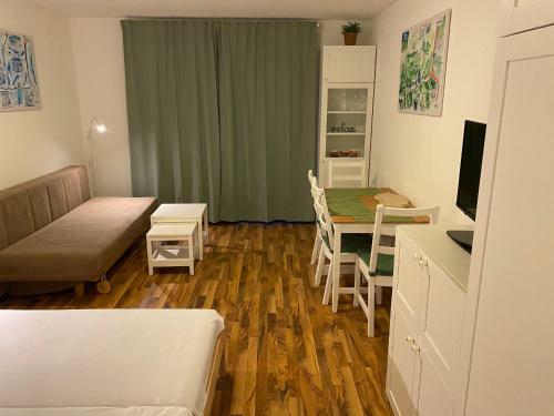 Inn Apartment
