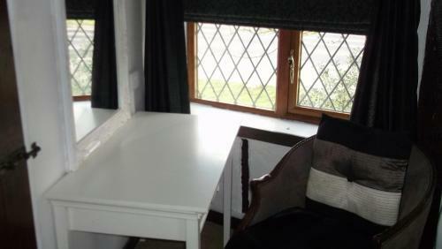 Holly Tree Cottage Bed And Breakfast