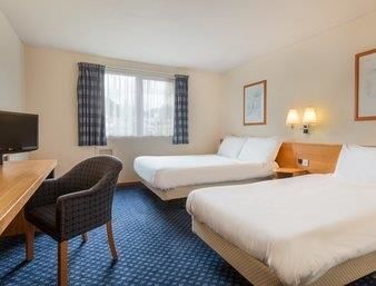 Hotel Days Inn Magor
