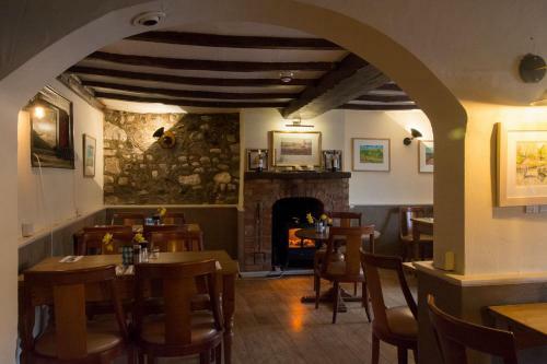 Posada The Crown Aldbourne