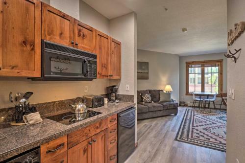 Apartamento Ski-in And Ski-out Studio - Walk To Downtown Main St!