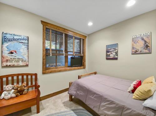 Ridge Street Chalet B Townhouse