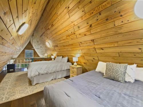 Vacay - Frame Home