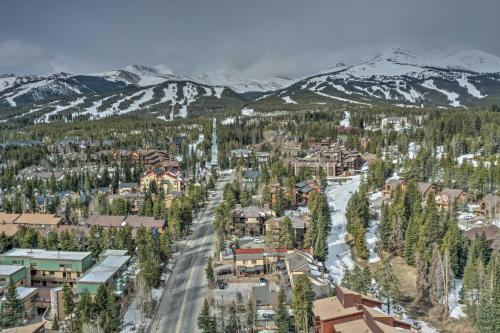 Ski-in Retreat With Patio - 2 Blocks To Main St