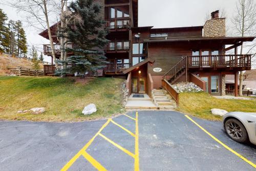 Aspen Condo Unit 3