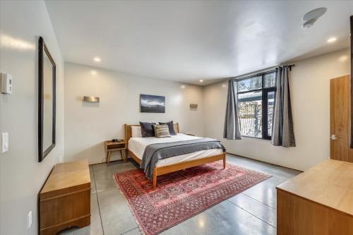 Modern Alpine Escape Home