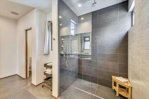 Modern Alpine Escape Home