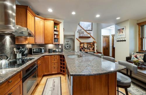 Ridge Street Chalet Home A Historic District Charm