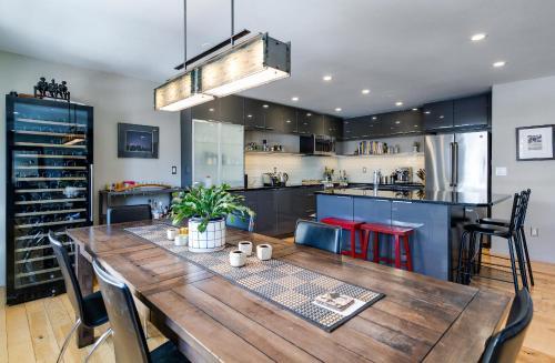 Telemark Condo Perfect For 30 Day Or Longer Stays