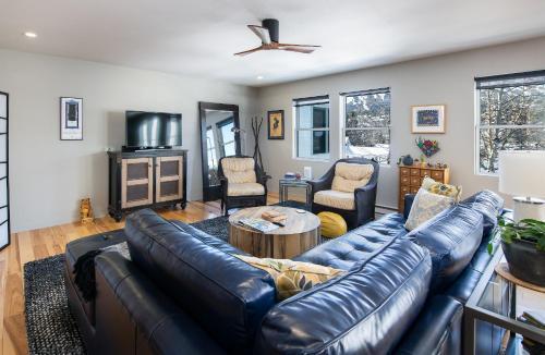 Telemark Condo Perfect For 30 Day Or Longer Stays