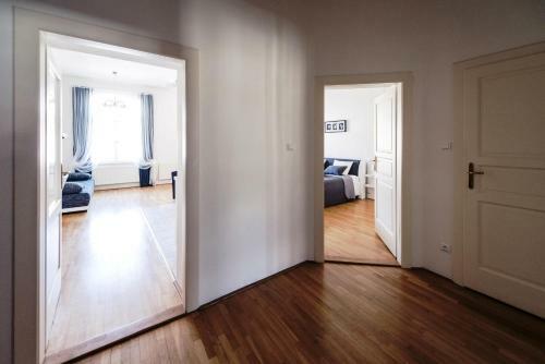 Modern Apartment Riegrovy Sady
